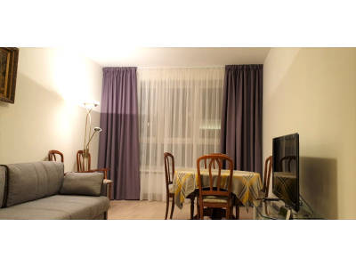 Классические шторы в гостиной фото в интерьере пример 2321