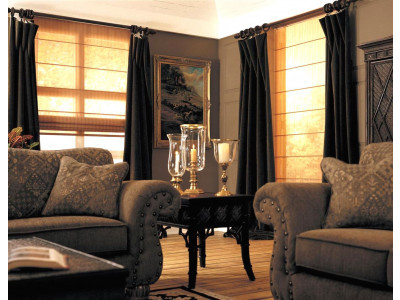 Классические шторы в гостиной фото в интерьере пример 702