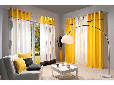 Классические шторы в гостиной фото в интерьере пример 635