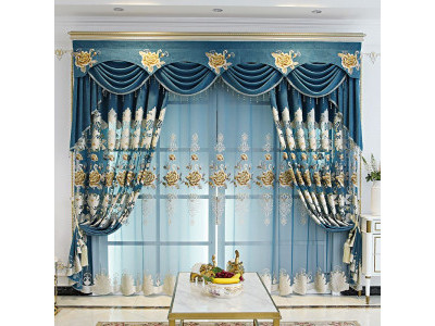 Классические шторы в гостиной фото в интерьере пример 475
