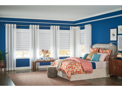 Классические шторы в спальне фото в интерьере пример 2086