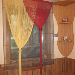 Верёвочные шторы в коттедже фото в интерьере пример 1294