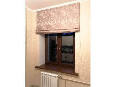 Римские шторы для гостиной фото в интерьере пример 2487