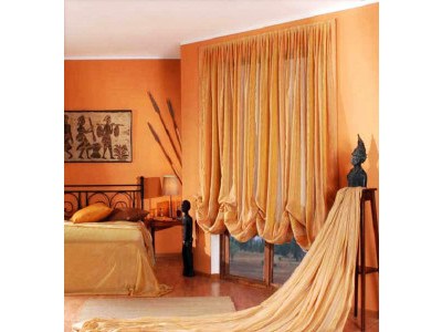 Австрийские шторы в спальне фото в интерьере пример 162