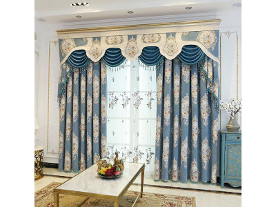 Классические шторы в гостиной фото в интерьере пример 484